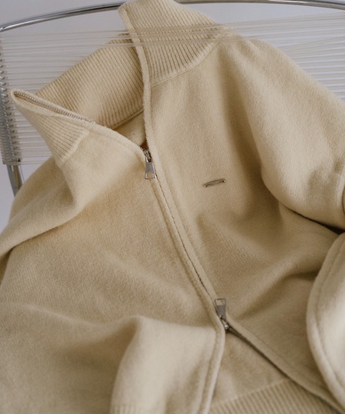 VION(ヴィオン)の「ダブルジップニットカーディガン / Double Zip Knit Cardigan(カーディガン/ボレロ・レディース・ブラック/ネイビー/イエロー・FREE)」の10枚目の写真