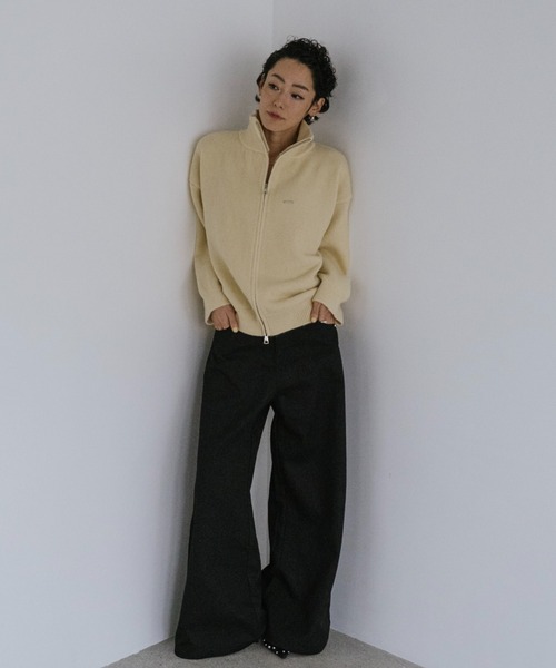 VION(ヴィオン)の「ダブルジップニットカーディガン / Double Zip Knit Cardigan(カーディガン/ボレロ・レディース・ブラック/ネイビー/イエロー・FREE)」の5枚目の写真