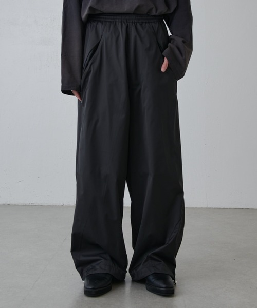 Lui's（ルイス）の「シルク混ソフトタッチイージーパンツ（その他パンツ・メンズ・オリーブ/ブラック・M/S）」の2枚目の写真