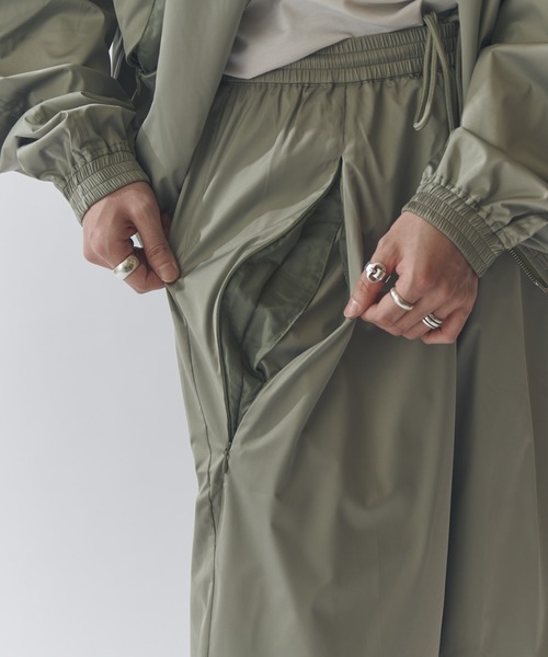 Lui's（ルイス）の「シルク混ソフトタッチイージーパンツ（その他パンツ・メンズ・オリーブ/ブラック・M/S）」の6枚目の写真