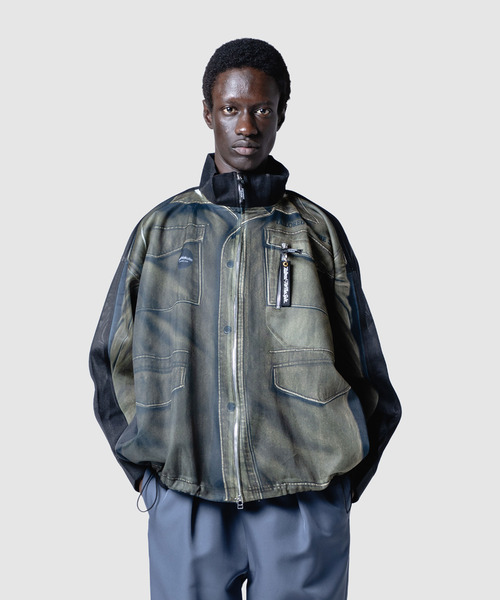 yoshiokubo（ヨシオクボ）の「yoshiokubo ヨシオクボ / MILITARY BLOUSON プリントミリタリーブルゾン / YKS26517（ブルゾン・メンズ・ブラック・2）」の2枚目の写真