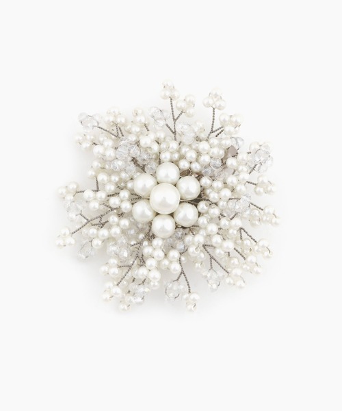 Cream dot.（クリームドット）の「パールを贅沢に散りばめたワイヤーフラワーのコサージュ（ブローチ/コサージュ・レディース・シルバー系その他/ゴールド系その他/ゴールド/シルバー・ONE SIZE）」の10枚目の写真