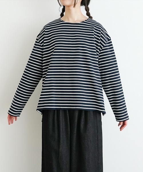 オローネ(オローネ)の「サブリナボーダーロングスリーブ(Tシャツ/カットソー・レディース・グリーン系その他/ネイビー系/ブラック系その他・FREE)」の12枚目の写真