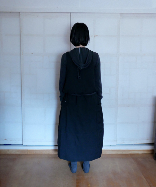CHAMASPORTSLAB(チャマ スポーツラボ)の「CSL_Ongi Padded Vest_Black(ダウンベスト・レディース・ブラック・FREE)」の6枚目の写真