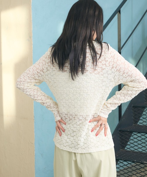 ELLEgirl(エルガール)の「花レースシャツ(シャツ/ブラウス・レディース・アイボリー/ブラック・FREE)」の8枚目の写真