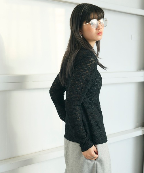 ELLEgirl(エルガール)の「花レースシャツ(シャツ/ブラウス・レディース・アイボリー/ブラック・FREE)」の21枚目の写真