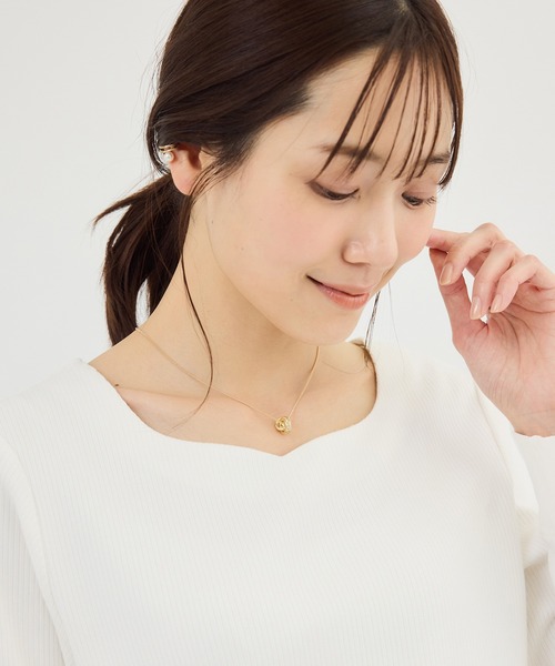 ROPE' PICNIC（ロペピクニック）の「ダブルリングショートネックレス（ネックレス・レディース・ゴールド・FREE）」の4枚目の写真