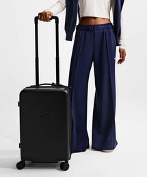 ナイキ キャリーオン ラゲージ 22インチ ハードシェル (52L) / Nike Carry-On Luggage 22" Hardshell (52L) HV8584-010 Black