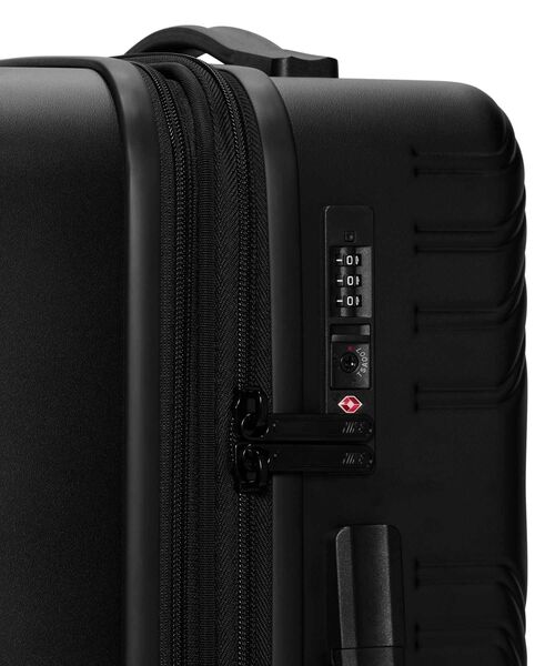 ナイキ キャリーオン ラゲージ 22インチ ハードシェル (52L) / Nike