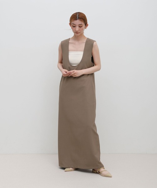 select MOCA（セレクトモカ）の「バックスリットUネックロングワンピース（ワンピース・レディース・ブラック/オフホワイト/ブラウン・FREE）」の17枚目の写真