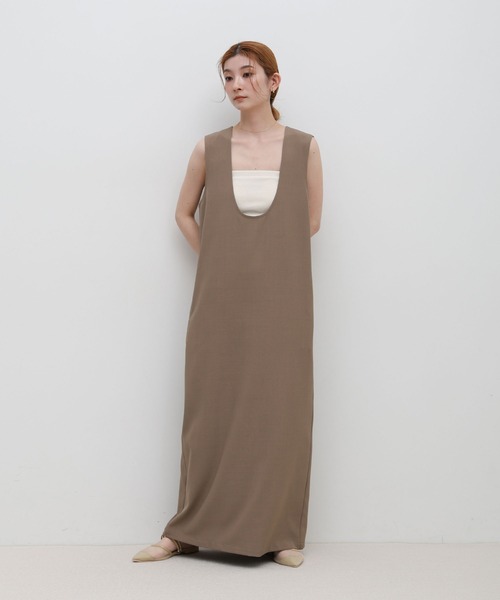 select MOCA（セレクトモカ）の「バックスリットUネックロングワンピース（ワンピース・レディース・ブラック/オフホワイト/ブラウン・FREE）」の21枚目の写真