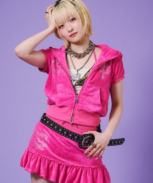 GALFY(ガルフィー)の「【GALFY】VIVI★GALパーカー / 【ガルフィー】猫耳ギャル半袖ジップパーカー(パーカー・レディース・ブラック/ピンク・ONE SIZE)」の2枚目の写真