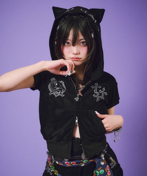 GALFY(ガルフィー)の「【GALFY】VIVI★GALパーカー / 【ガルフィー】猫耳ギャル半袖ジップパーカー(パーカー・レディース・ブラック/ピンク・ONE SIZE)」の5枚目の写真