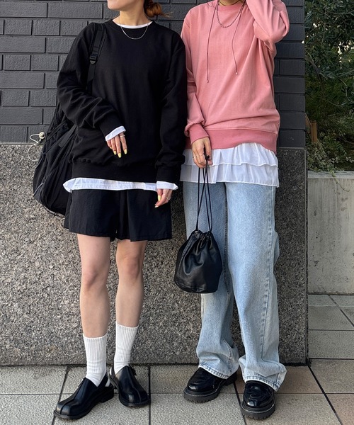 ISOOK(アイスー)の「【ISOOK / アイスー】オーバーサイズクルーネックスウェット / 春服 春トップス プルオーバー トレーナー ビッグシルエット ルーズ 無地 長袖 黒 ブラック グレー ピンク ZOZOTOWN限定(スウェット・レディース・ブラック/ピンク/グレー・FREE)」の4枚目の写真