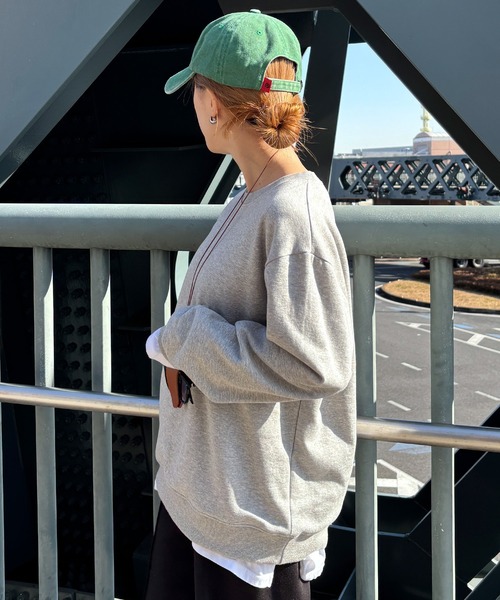 ISOOK(アイスー)の「【ISOOK / アイスー】オーバーサイズクルーネックスウェット / 春服 春トップス プルオーバー トレーナー ビッグシルエット ルーズ 無地 長袖 黒 ブラック グレー ピンク ZOZOTOWN限定(スウェット・レディース・ブラック/ピンク/グレー・FREE)」の12枚目の写真