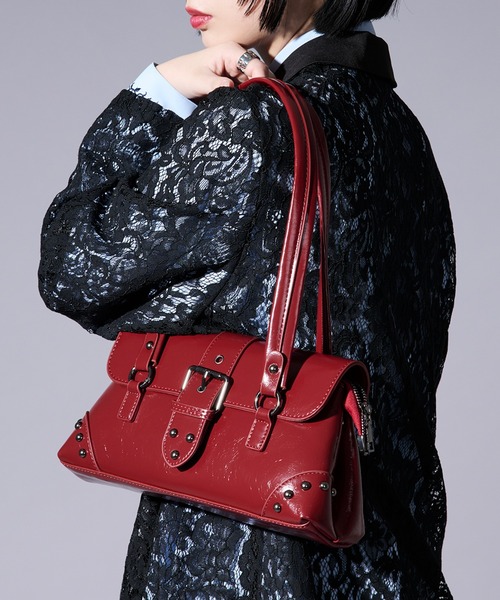 Ellno Loset(エルノロゼット)の「round scape shoulder bag(ショルダーバッグ・メンズ・ブラウン/レッド/ブラック・FREE)」の15枚目の写真