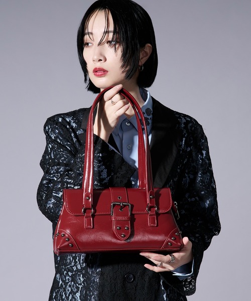 Ellno Loset(エルノロゼット)の「round scape shoulder bag(ショルダーバッグ・メンズ・ブラウン/レッド/ブラック・FREE)」の16枚目の写真