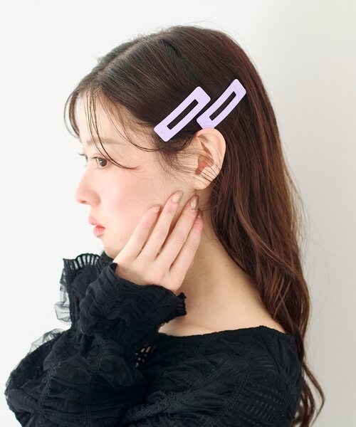 Kastane(カスタネ)の「【fiw./6色展開】カラバリヘアピン(ヘアピン・レディース・ブラウン系その他/ブラック/アイボリー/レモンイエロー/オフホワイト/パープル系その他・FREE)」の16枚目の写真