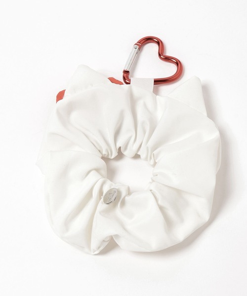 Me%(ミィパーセント)の「【HELLO KITTY】シュシュ 633298(その他雑貨・レディース・ゴールド/レッド/ブラック系その他/ブラック・FREE)」の15枚目の写真