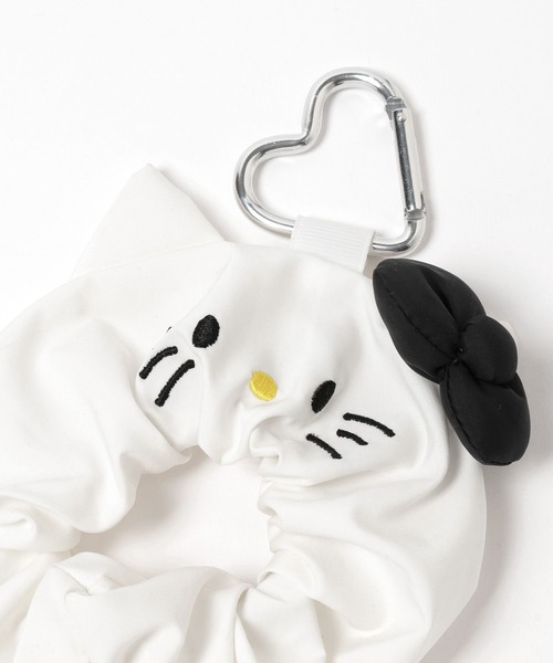 Me%(ミィパーセント)の「【HELLO KITTY】シュシュ 633298(その他雑貨・レディース・ゴールド/レッド/ブラック系その他/ブラック・FREE)」の17枚目の写真