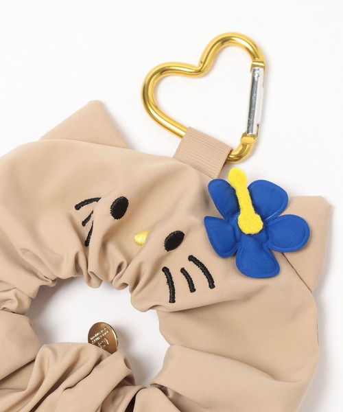 Me%(ミィパーセント)の「【HELLO KITTY】シュシュ 633298(その他雑貨・レディース・ゴールド/レッド/ブラック系その他/ブラック・FREE)」の19枚目の写真