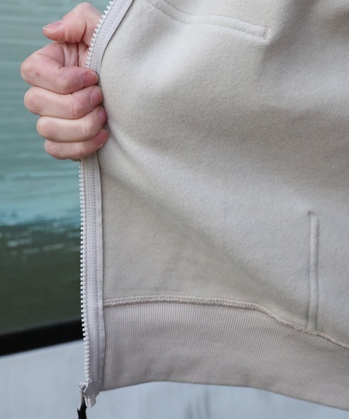 THE NORTH FACE（ザノースフェイス）の「THE NORTH FACE ザ・ノース・フェイス ジップアップ パーカー REARVIEW FULL ZIP HOODIE NT12442（パーカー・メンズ・グレー/ネイビー/ブラック×ブラック/アイボリー・S/M/L/XL/XS）」の12枚目の写真