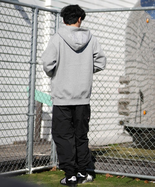 THE NORTH FACE（ザノースフェイス）の「THE NORTH FACE ザ・ノース・フェイス ジップアップ パーカー REARVIEW FULL ZIP HOODIE NT12442（パーカー・メンズ・グレー/ネイビー/ブラック×ブラック/アイボリー・S/M/L/XL/XS）」の22枚目の写真