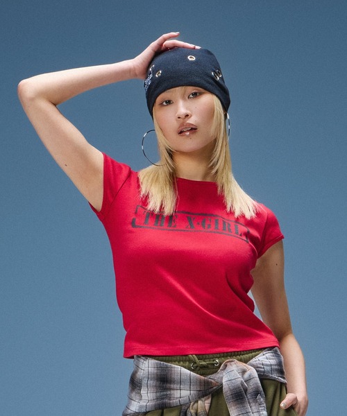 X-girl(エックスガール)の「STENCIL LOGO S/S BABY TEE(Tシャツ/カットソー・レディース・ホワイト/レッド/チャコール・S/M)」の4枚目の写真