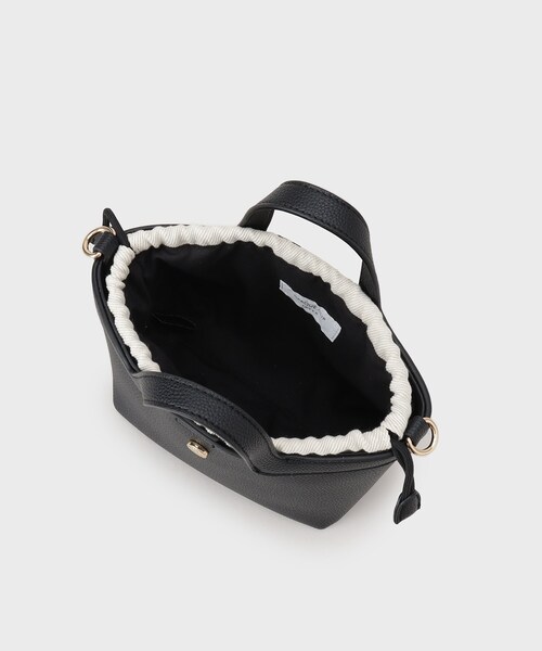 OPAQUE.CLIP（オペークドットクリップ）の「2WAY巾着付ミニトート（ショルダーバッグ・レディース・オフホワイト/ブラック/ベージュ/グリーン系・00）」の8枚目の写真