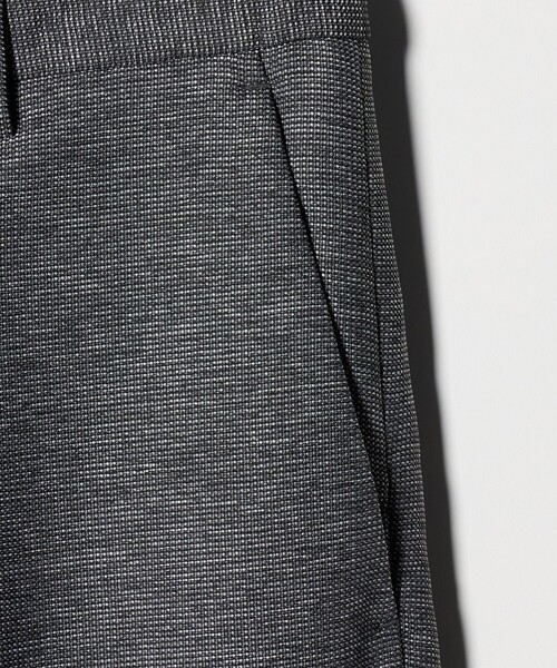 A DAY IN THE LIFE UNITED ARROWS(アデイインザライフユナイテッドアローズ)の「カラミ ノープリーツ スラックス-セットアップ対応・マシンウォッシャブル-<A DAY IN THE LIFE>(スラックス・メンズ・ネイビー/グレー系/コバルトブルー・XL/L/M/S)」の13枚目の写真