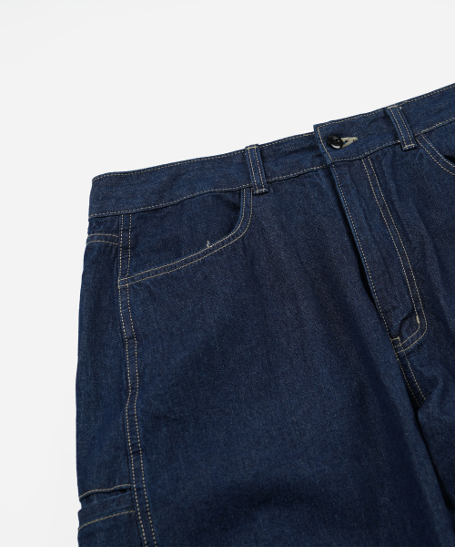 FRIZMWORKS（フリズムワークス）の「CURVED DENIM PANTS _ INDIGO（デニムパンツ・メンズ・その他・SMALL/MEDIUM/LARGE/X-LARGE）」の4枚目の写真