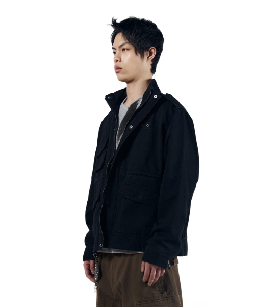 AAKAM（アーカム）の「Nova Drawstring Field Jacket (Black)（ミリタリージャケット・レディース・その他・1/2）」の12枚目の写真