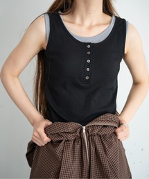 hwyl（ヒュイル）の「カップ付きレイヤードタンクトップ（タンクトップ）」