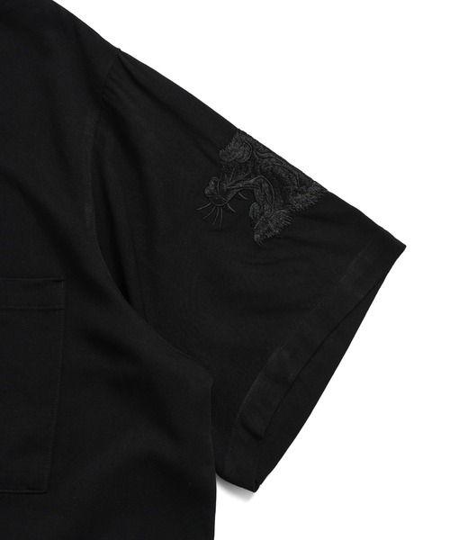 TAION（タイオン）の「【TAION(タイオン)】〈ユニセックス〉ノンダウン ジャパンスペシャル ハーフスリーブ レーヨンシャツ（シャツ/ブラウス・メンズ・オフホワイト/レオパード/ダークネイビー/ブラック系その他7・S/M/L/2XL/XL/3XL）」の7枚目の写真