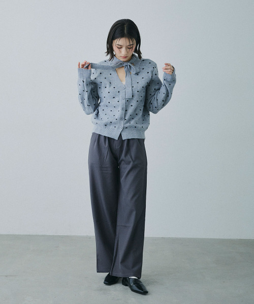 Mirette(ミレット)の「リボンタイ ドットニットカーディガン / Ribbon Tie Dot Knit Cardigan(カーディガン/ボレロ・レディース・グレー・FREE)」の13枚目の写真