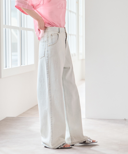 U by SPICK&SPAN(ユーバイスピックアンドスパン)の「カラールーズデニム(デニムパンツ・レディース・スカイブルー/ピンク/ベージュ・36/38)」の2枚目の写真