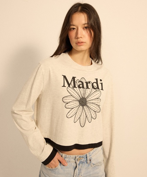 Mardi Mercredi(マルディメクルディ)の「TSHIRT LONG SLEEVE FLOWERMARDI LAYERED DETAIL / Tシャツ ロングスリーブ フラワーマルディ レイヤード ディテール(Tシャツ/カットソー・レディース・オートミール/クリーム/ブラック×ホワイト/ネイビー・FREE)」の5枚目の写真