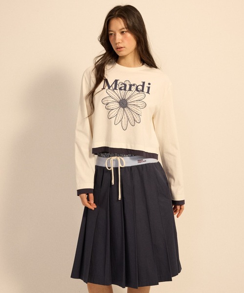 Mardi Mercredi(マルディメクルディ)の「TSHIRT LONG SLEEVE FLOWERMARDI LAYERED DETAIL / Tシャツ ロングスリーブ フラワーマルディ レイヤード ディテール(Tシャツ/カットソー・レディース・オートミール/クリーム/ブラック×ホワイト/ネイビー・FREE)」の15枚目の写真