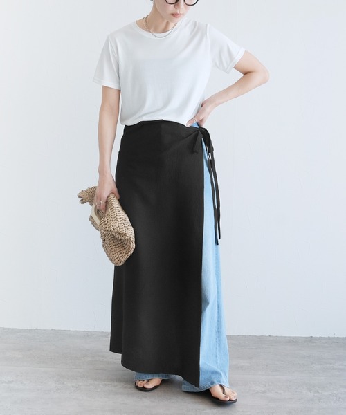 reca(レカ)の「エンボス加工巻きスカート付きワイドパンツ(スカート・レディース・ブラウン系その他/ブラック・FREE)」の4枚目の写真
