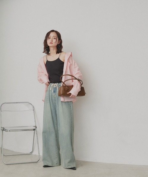 ad thie(アドティエ)の「CICA配合 ダブルストラップ カップ付きリブキャミソール(キャミソール・レディース・オフホワイト/ブラック・FREE)」の16枚目の写真