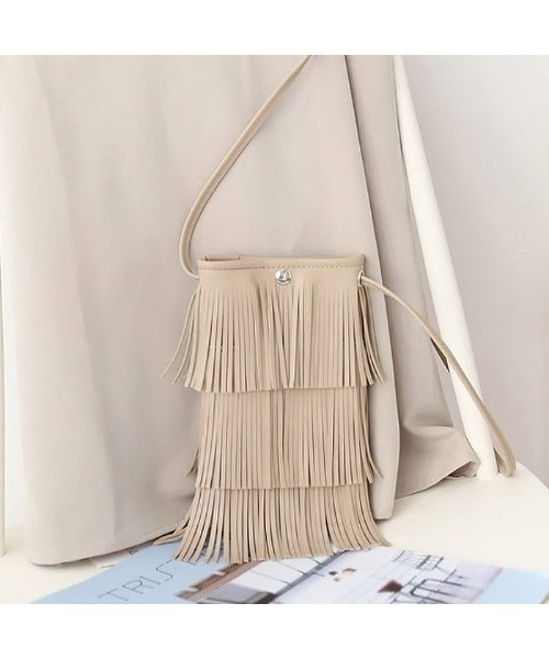 tokohana(トコハナ)の「ショルダーバッグ レディース 斜めがけ 合皮(ショルダーバッグ・レディース・ベージュ/ブラウン/ブラック・FREE)」の1枚目の写真
