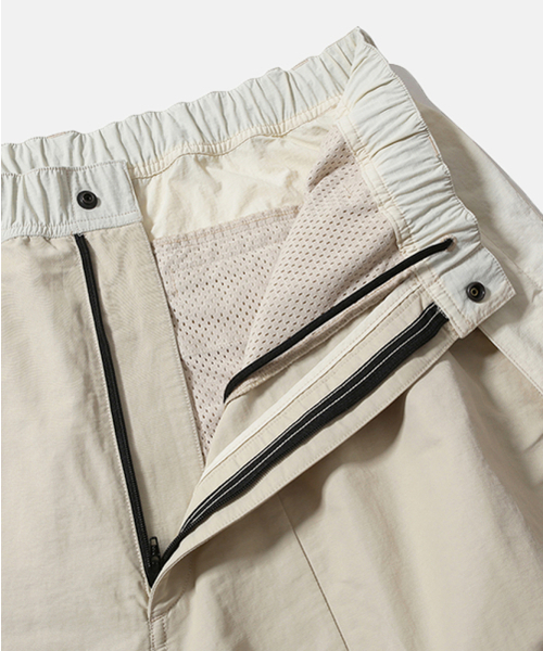 MOIF（モイフ）の「[SS26] HUGE MONSTER SHORTS / ECRU（その他パンツ・メンズ・その他・1/2/3）」の5枚目の写真