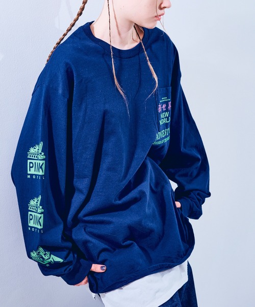 RNA(アールエヌエー)の「M2558 PINKMOTEL 新世界ポケロンT(Tシャツ/カットソー・レディース・ネイビー/ホワイト・MEDIUM)」の1枚目の写真