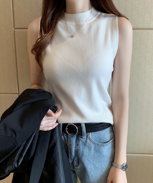mielu(ミエル)の「ハイネックノースリニット(ニット/セーター・レディース・ブラック/グレー/ホワイト/レッド/ベージュ・FREE)」の9枚目の写真