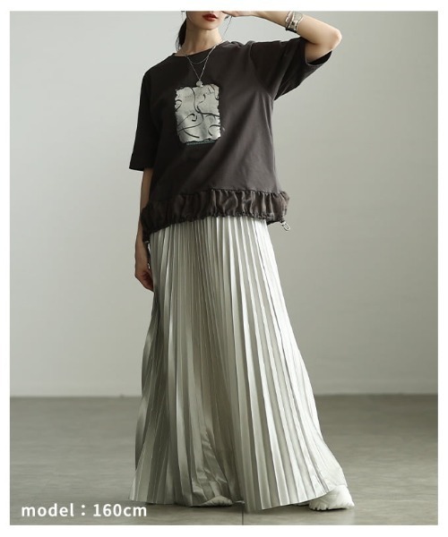 Sawa a la mode(サワアラモード)の「箔プリントデザインTシャツ(Tシャツ/カットソー・レディース・オフホワイト/チャコールグレー/ブラック・FREE)」の9枚目の写真