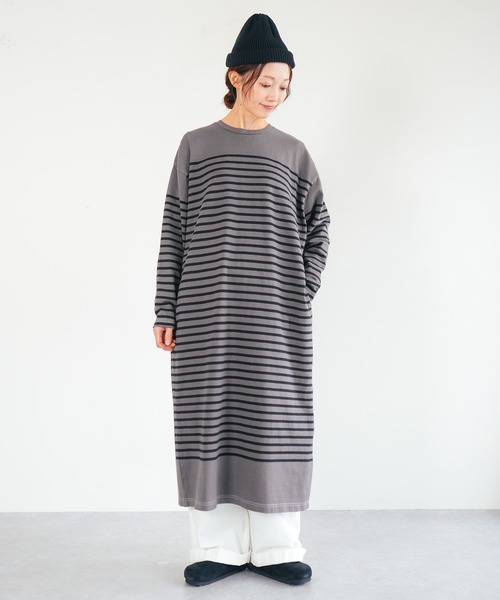 SOLAMONAT(ソラモナ)の「バスクボーダー製品染めワンピース(チュニック・レディース・チャコール/ネイビー・FREE)」の18枚目の写真