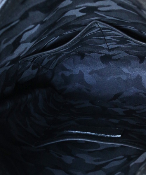 DAYSART(デイズアート)の「【本革】ワンハンドルバッグ/ハンドバッグ(ハンドバッグ・メンズ・ブラック・ONE SIZE)」の15枚目の写真