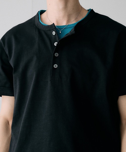 Adoon plain(アドーンプレーン)の「レイヤードスラブヘンリーネックT(Tシャツ/カットソー・メンズ・ブラック/アイボリー/レッド/ネイビー・MEDIUM/LARGE)」の10枚目の写真