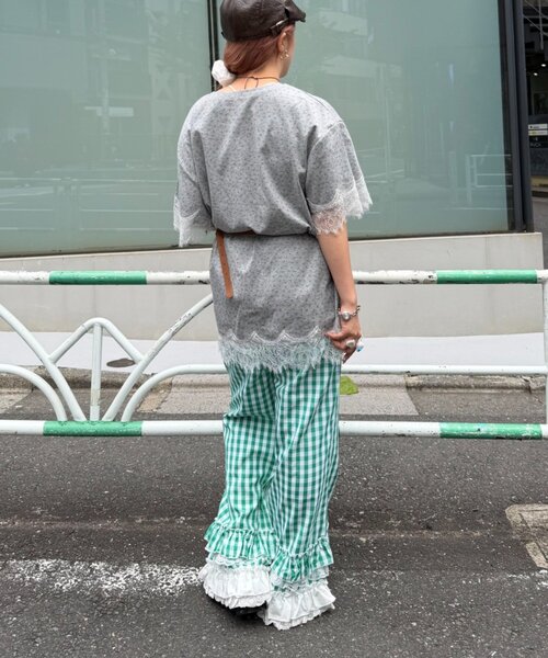 w closet(ダブルクローゼット)の「【Am企画】花柄レースビッグT(Tシャツ/カットソー・レディース・ブルー/グレー/オフホワイト・FREE)」の22枚目の写真