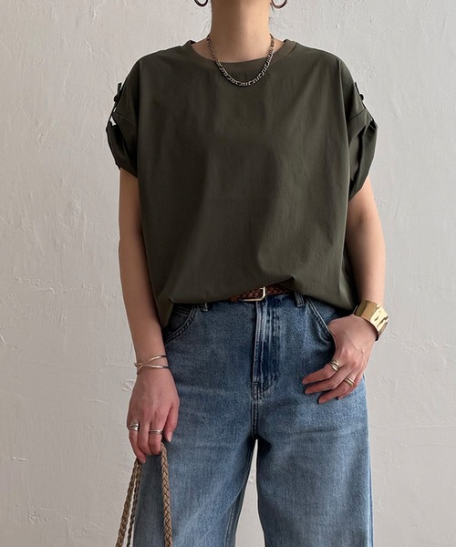 LBC(エルビーシー)の「【セットアップ対応】冷感ナイロンドロストプルオーバー(Tシャツ/カットソー・レディース・ブラック/カーキ/ベージュ・M/L)」の6枚目の写真